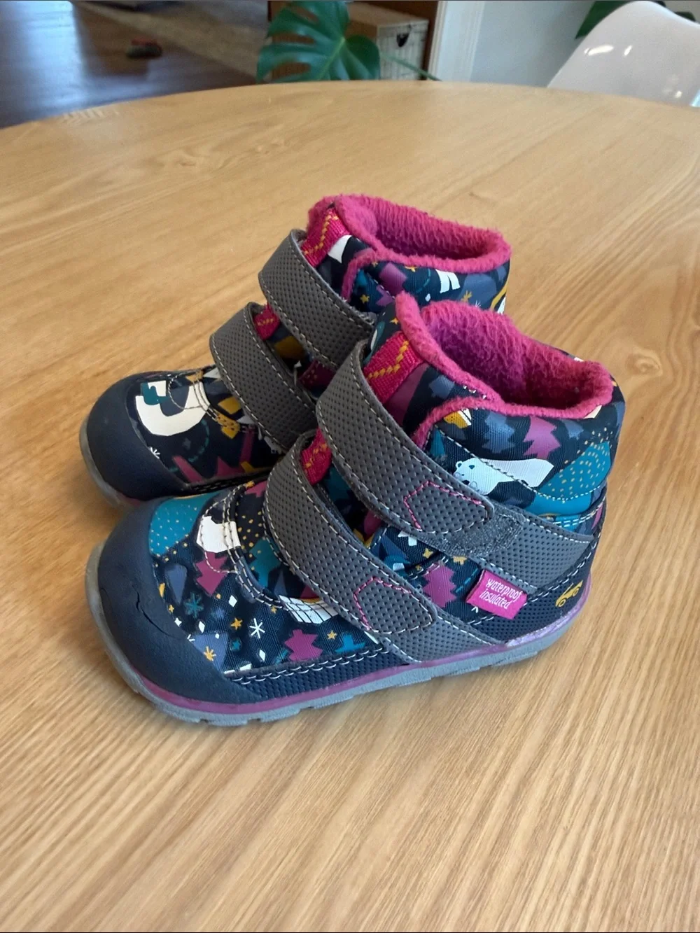 See Kai Run Navy and Pink Starry Kids Winter Boots Toddler 7